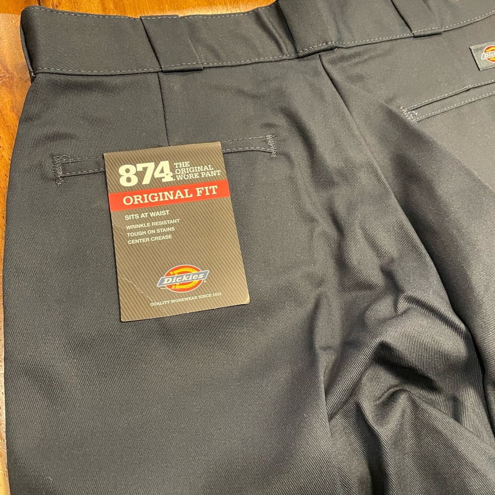 Dickies cargo work pants, size 33 waist, 29 length